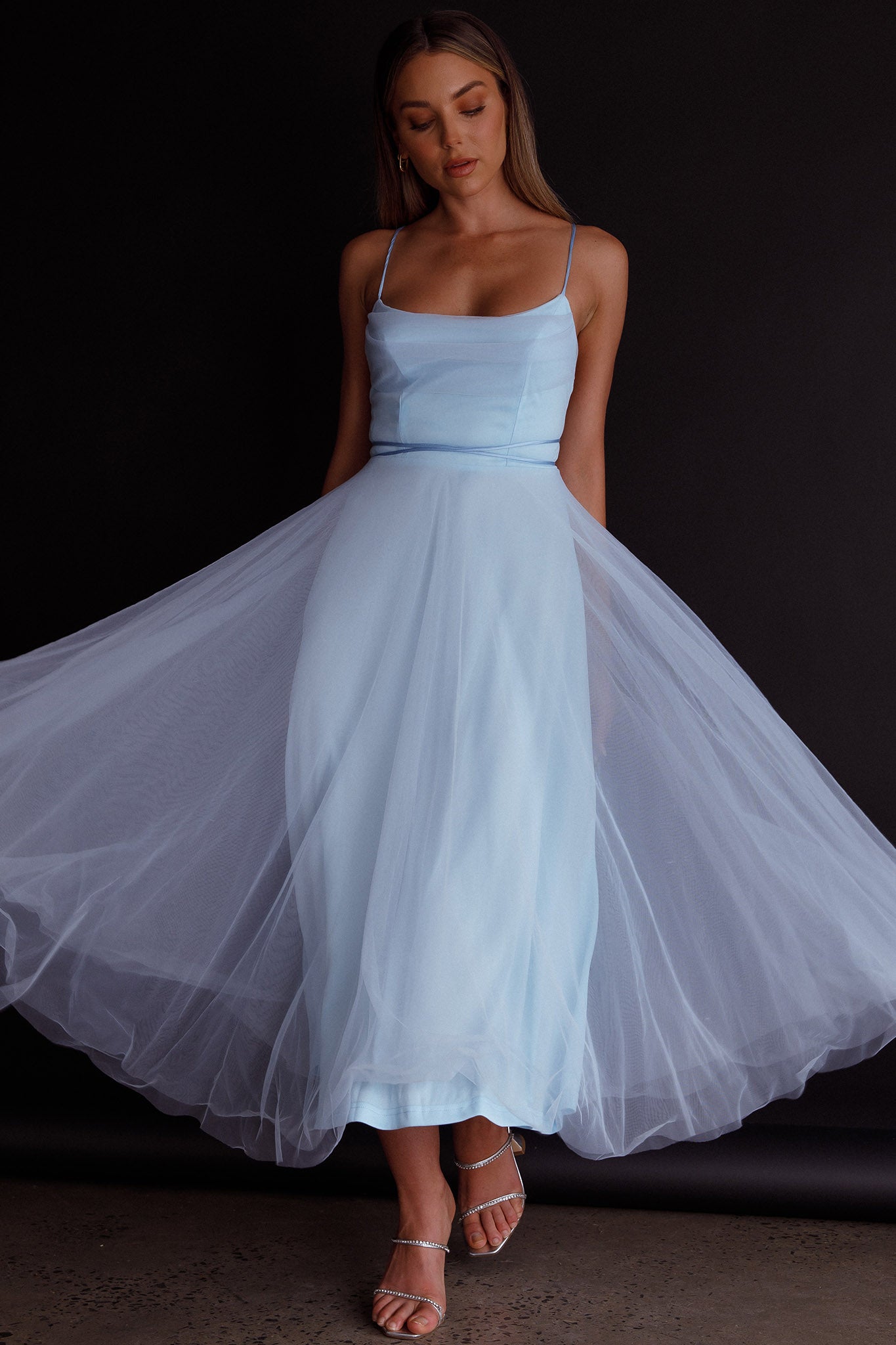 Floating By Pleated Neckline Mesh Midi Dress Blue