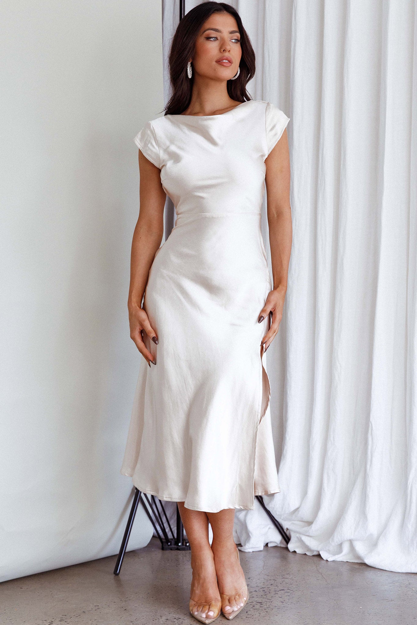 Lucinda Twist Back Midi Dress Champagne